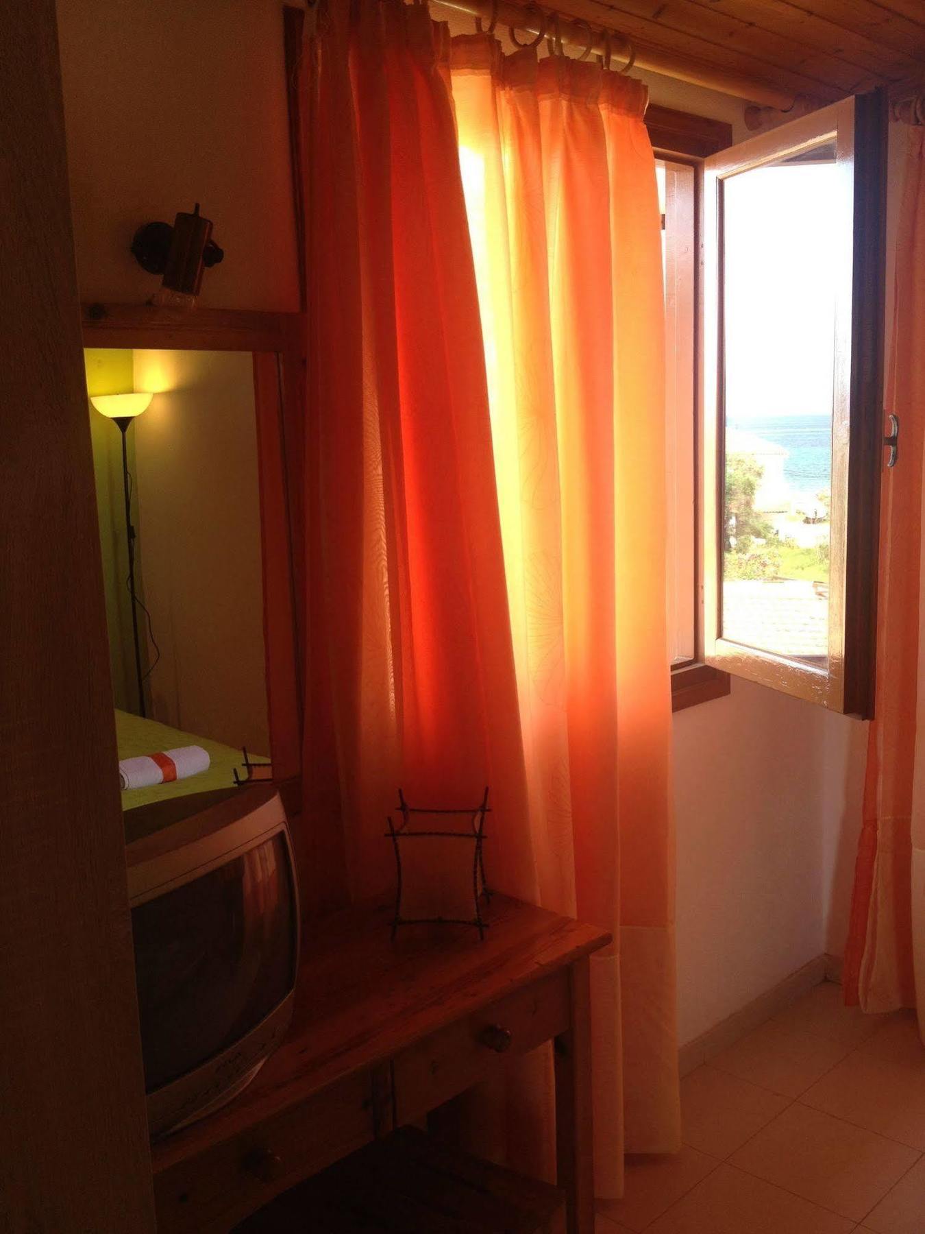 Ionian Breeze Apartments Kavos Exterior photo